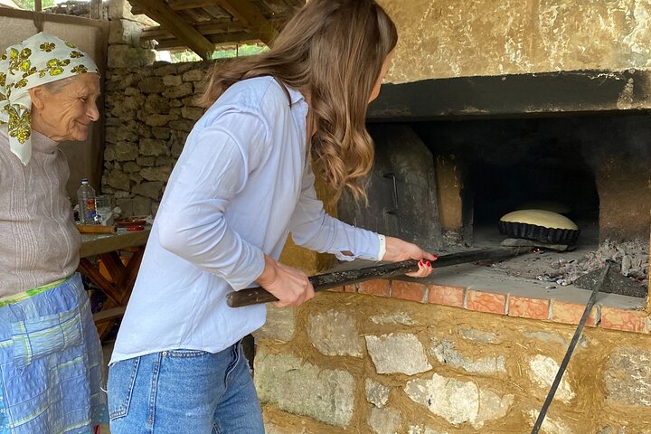Half-Day Private Guided Tour of Orheiul Vechi and a Farmhouse