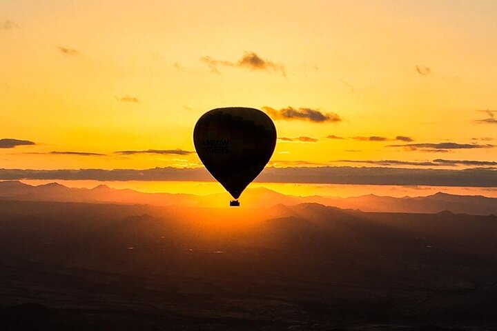 Albuquerque Hot Air Balloon Rides at Sunrise