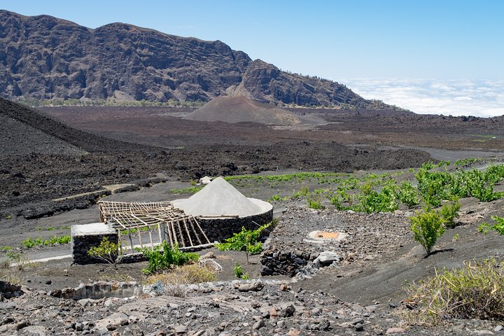 Ascent of Pico do Fogo, Fogo Volcano