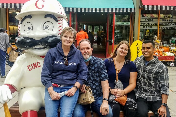 Top 10 Sites + Bites of Cincinnati Tour with Riverside Food Tours