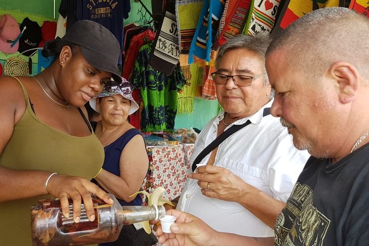 St Lucia Private Tour: Customize Your Island Experience+ Lunch