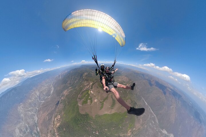 Paragliding Chicamocha