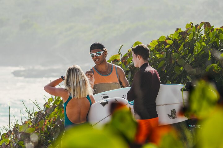 Initiation / Beginner surf lessons in Guadeloupe