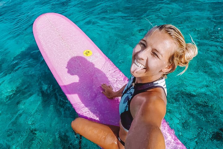 Initiation / Beginner surf lessons in Guadeloupe