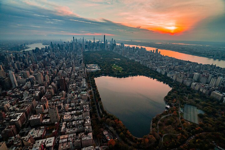 Private New York City Helicopter Tour for Couples from Westchester