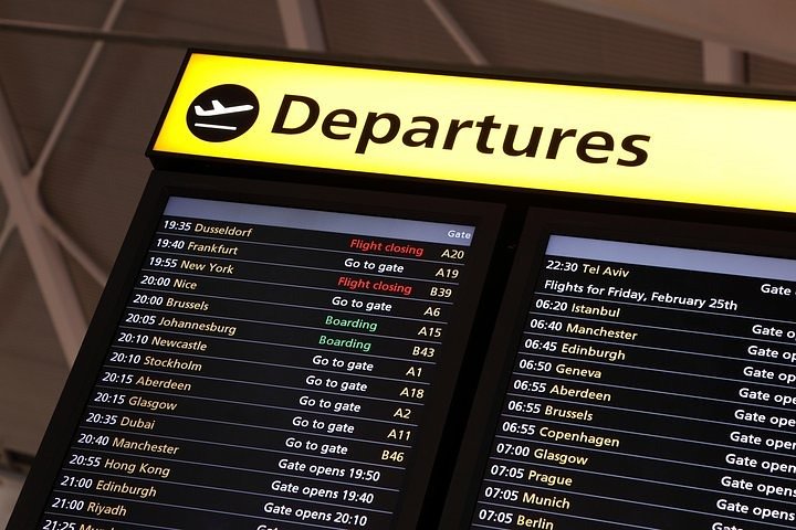 Private Valencia Transfer: Cruise Port or Airport to Central Valencia