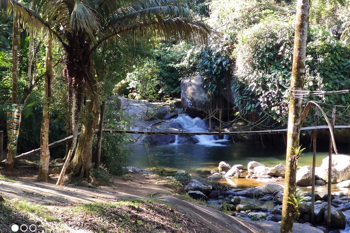 Private Waterfalls and Still Jeep 4x4 6hrs by Jango Paraty