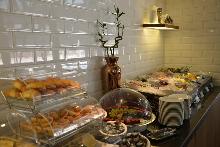 Riyadh King Khalid International Airport Plaza Premium Lounge