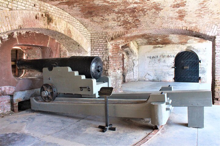 Fort Sumter Access and Self-Guided Tour with Roundtrip Ferry