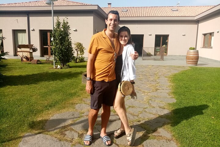 Private 6-Hour Tour of Three Etna Wineries with food&wine tasting