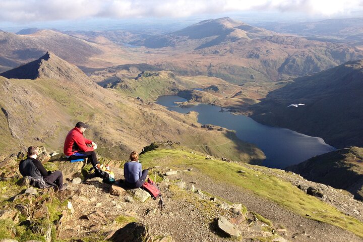 Hike to the summit of Snowdon!