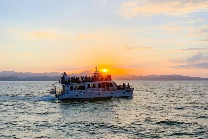 Full Day Tour to Tortuga Island from San José