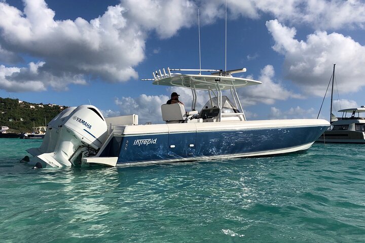 St Thomas Full-Day Boat Rental 37' Intrepid Powerboat