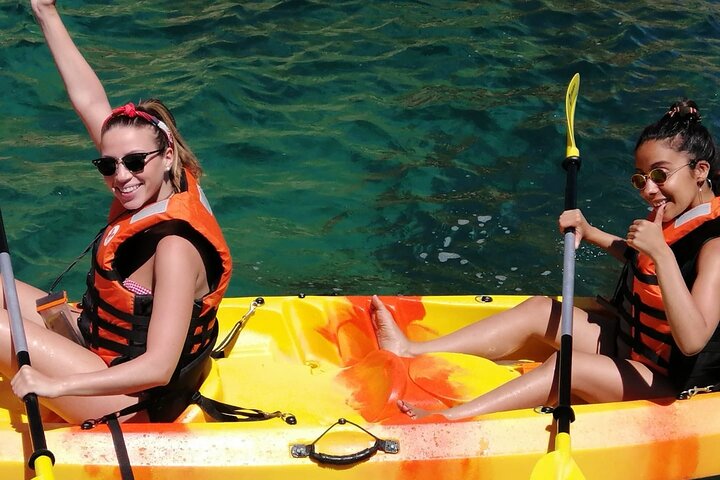 Small Group Kayak Tour to the Ponta da Piedade Caves – Lagos
