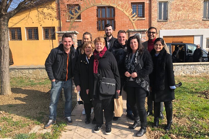 Cavedoni Balsamic Vinegar Tour: The Oldest in Modena