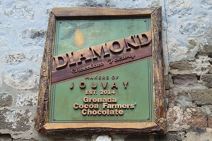 Half-Day Concord Waterfall and Chocolate Factory Tour