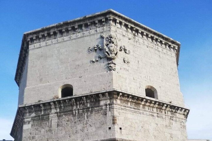 Food Tasty and History Tour in Civitavecchia