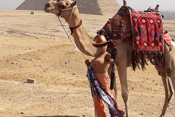 Cairo 8 Hour Private Tour of Pyramids & Grand Egyptian Museum