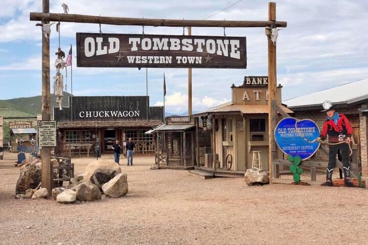 Tombstone Trolley Historical Tour