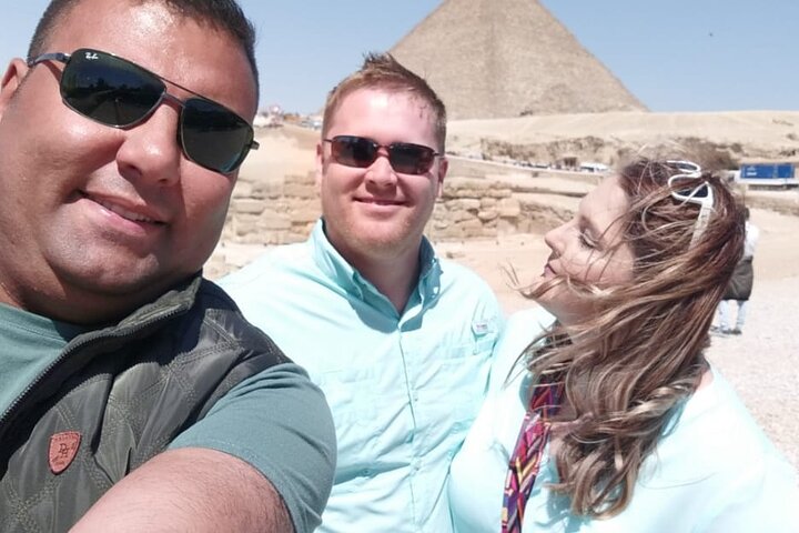 Cairo 8 Hour Private Tour of Pyramids & Grand Egyptian Museum