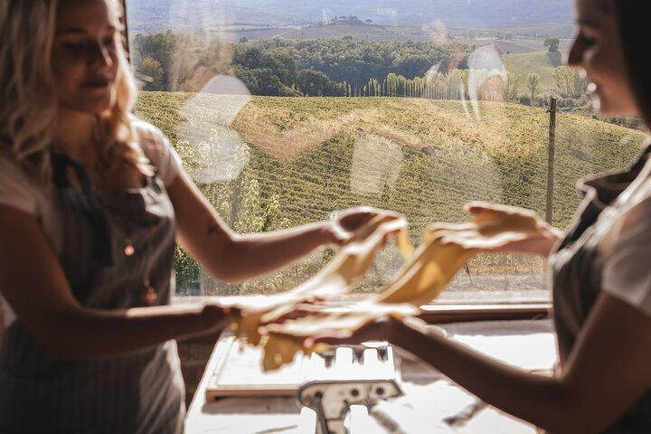 A Brunello Cooking Class with Vineyards View Winery