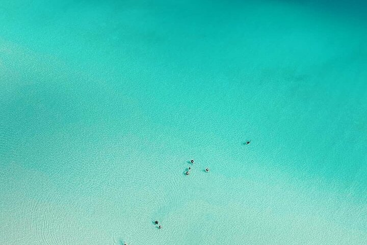 Sailing Tour through the Laguna de los Siete Colores