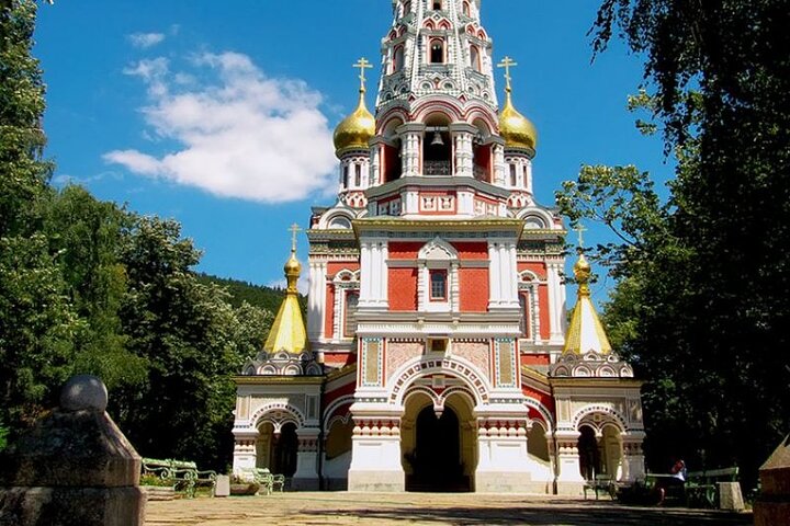 Veliko Tarnovo - Arbanassi - Shipka Memorial Church - private tour from Plovdiv