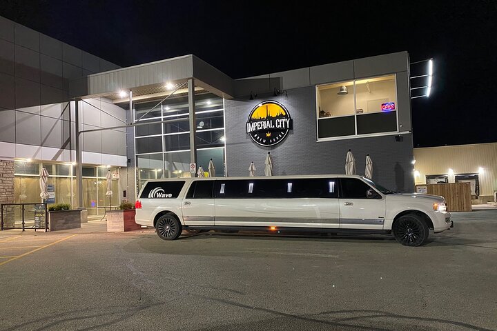Private:Brewery, Winery, and Cider & Spirit Tastings Tour in SW Ontario