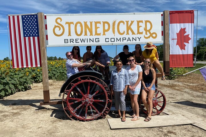 Private:Brewery, Winery, and Cider & Spirit Tastings Tour in SW Ontario