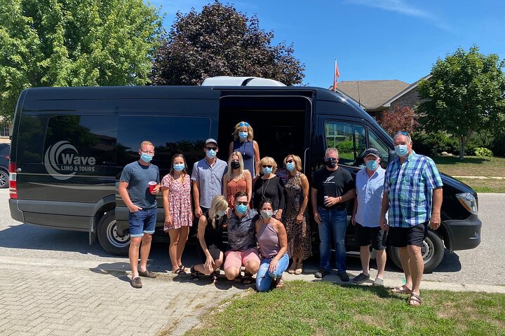 Private:Brewery, Winery, and Cider & Spirit Tastings Tour in SW Ontario