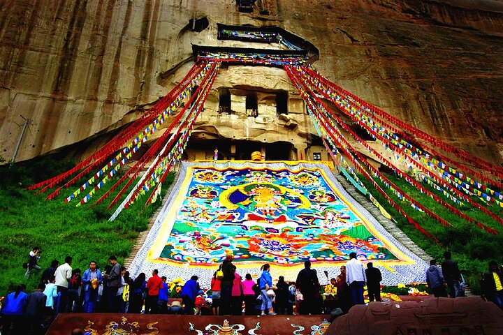 10 Days Silk Road Group Travel to Xinjiang, Gansu & Qinghai