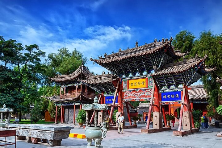 5 Days Silk Road Tour of Dunhuang Mogao Grottoes & Zhangye Danxia Landscape