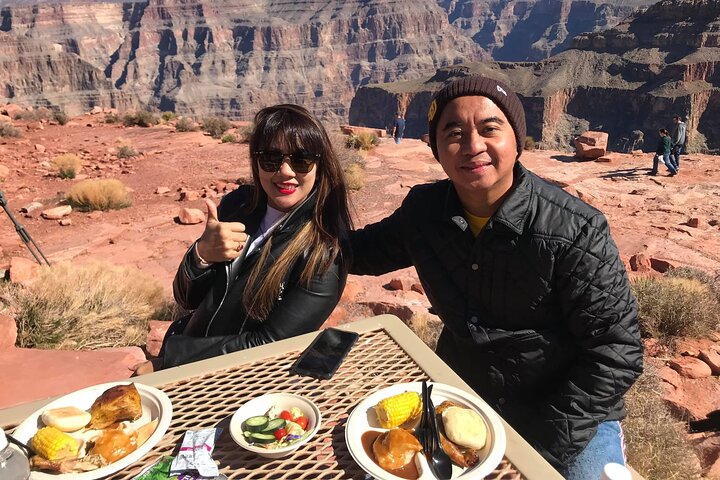 Grand Canyon West, Hoover Dam Stop, Breakfast, Lunch & Skywalk