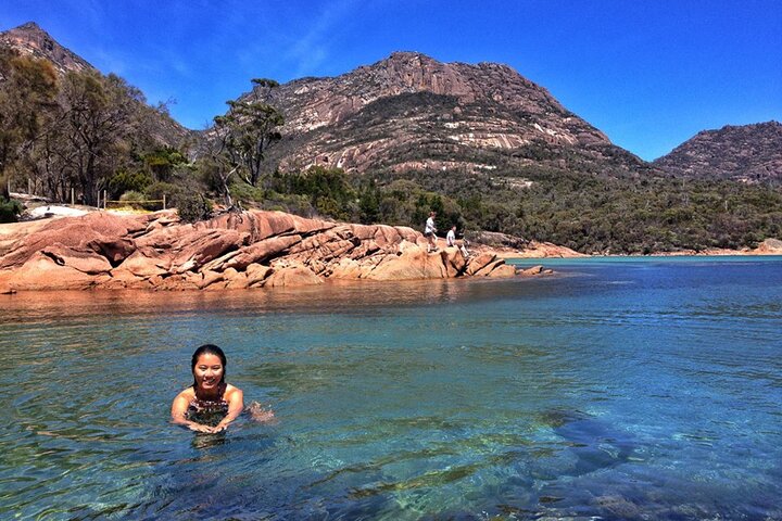 Launceston: Wineglass Bay & Freycinet Explorer Day Trip