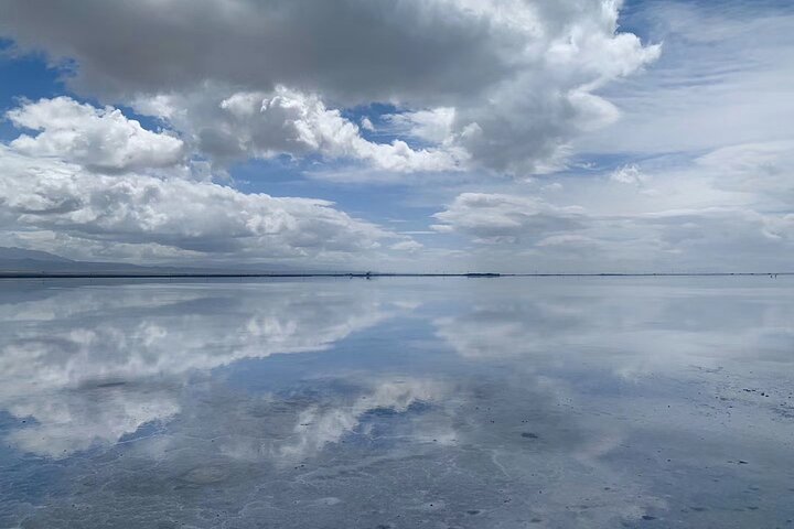 Private Day Tour to Qinghai Lake and Chaka Salt Lake from Xining