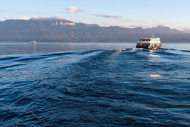 Boat cruise from Lausanne to Evian