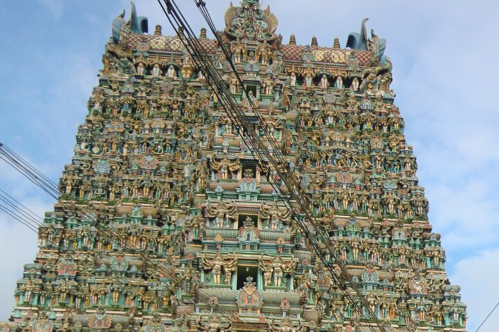 Explore Srinivasa Ramanujan House and Kumbakonam Temples with Lunch