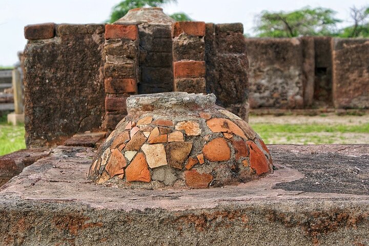 Explore Lothal & Uthellya From Ahmedabad