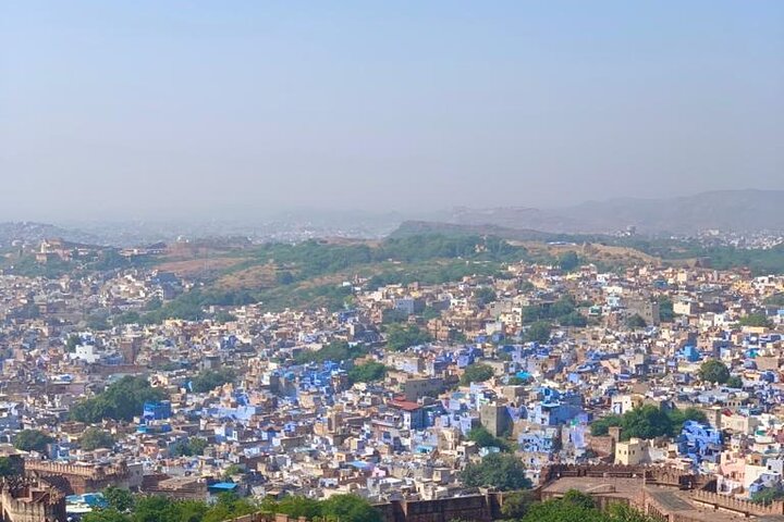 Mehrangarh Fort and Blue City Historic Tour with Local Guide