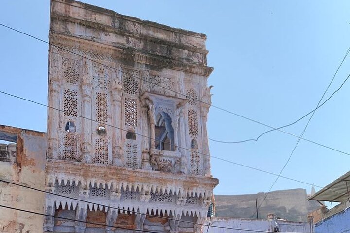 Mehrangarh Fort and Blue City Historic Tour with Local Guide