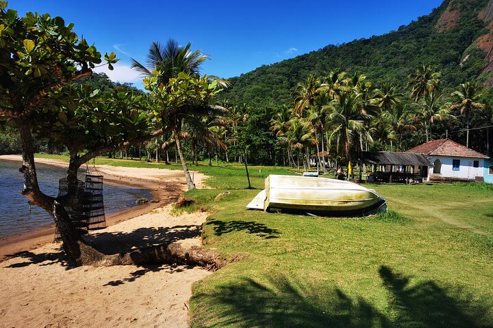 Ilha Grande 6 day Private Trekking Expedition around the Island by Local Guides
