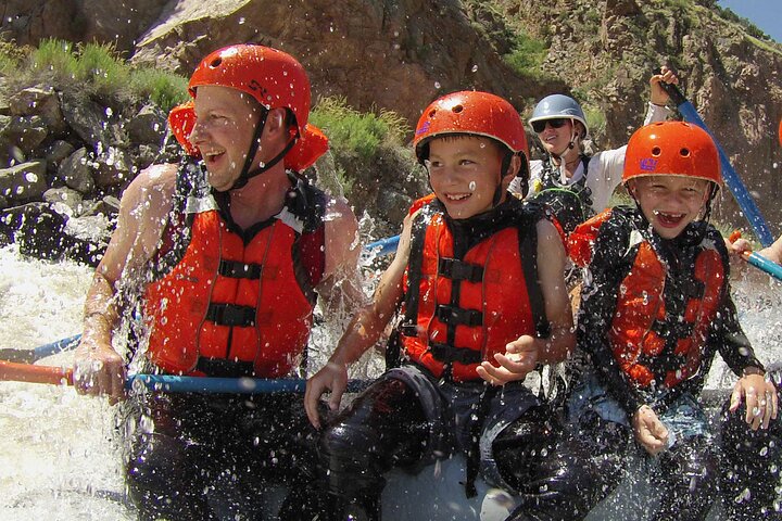 Bighorn Sheep Canyon Half Day Tour (Free Wetsuit Gear Use)
