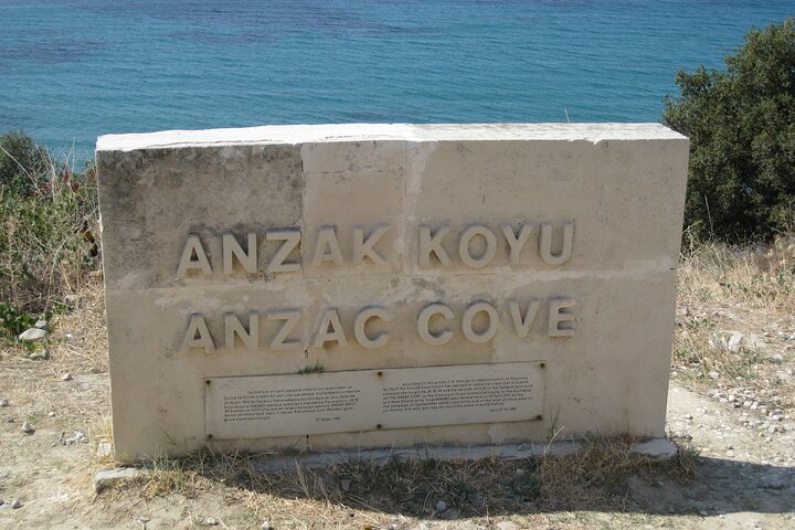 2 Days 1 Night Gallipoli & Troy Tour from ıstanbul (New Museum of Troy Included)