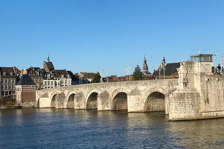 Maastricht Highlights, Architecture & Heritage Tour