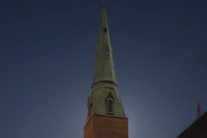 Savannah History and Haunts Candlelit Ghost Walking Tour