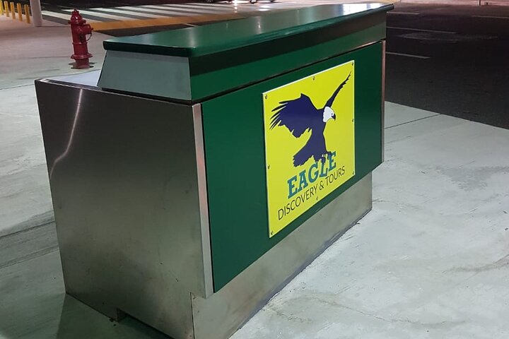 Round-Trip Transfer between Antigua Airport and Antigua Hotels