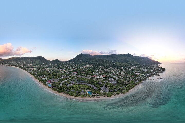 Seychelles Island Tour (PRIVATE 4 hours or 8 Hours)