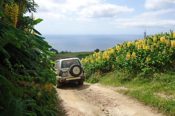 8-Hour Private Tour in 4x4 Vehicle from Ponta Delgada