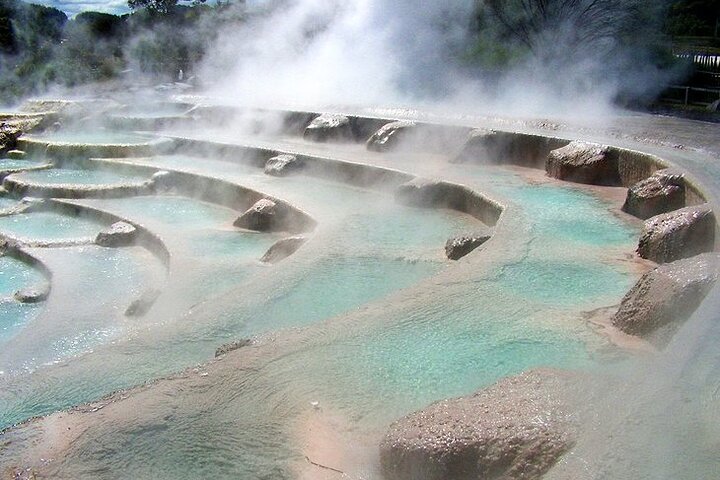 Discover Taupo: Self-Guided Audio Tour