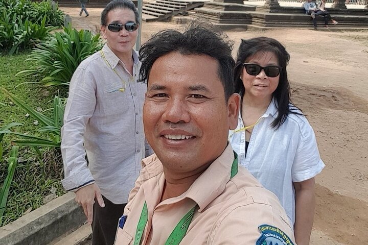 2-Days in temples and other areas
